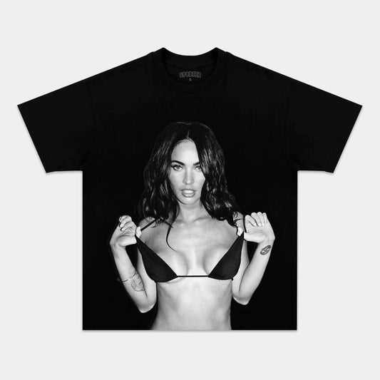 MEGAN FOX 12.26 TEE