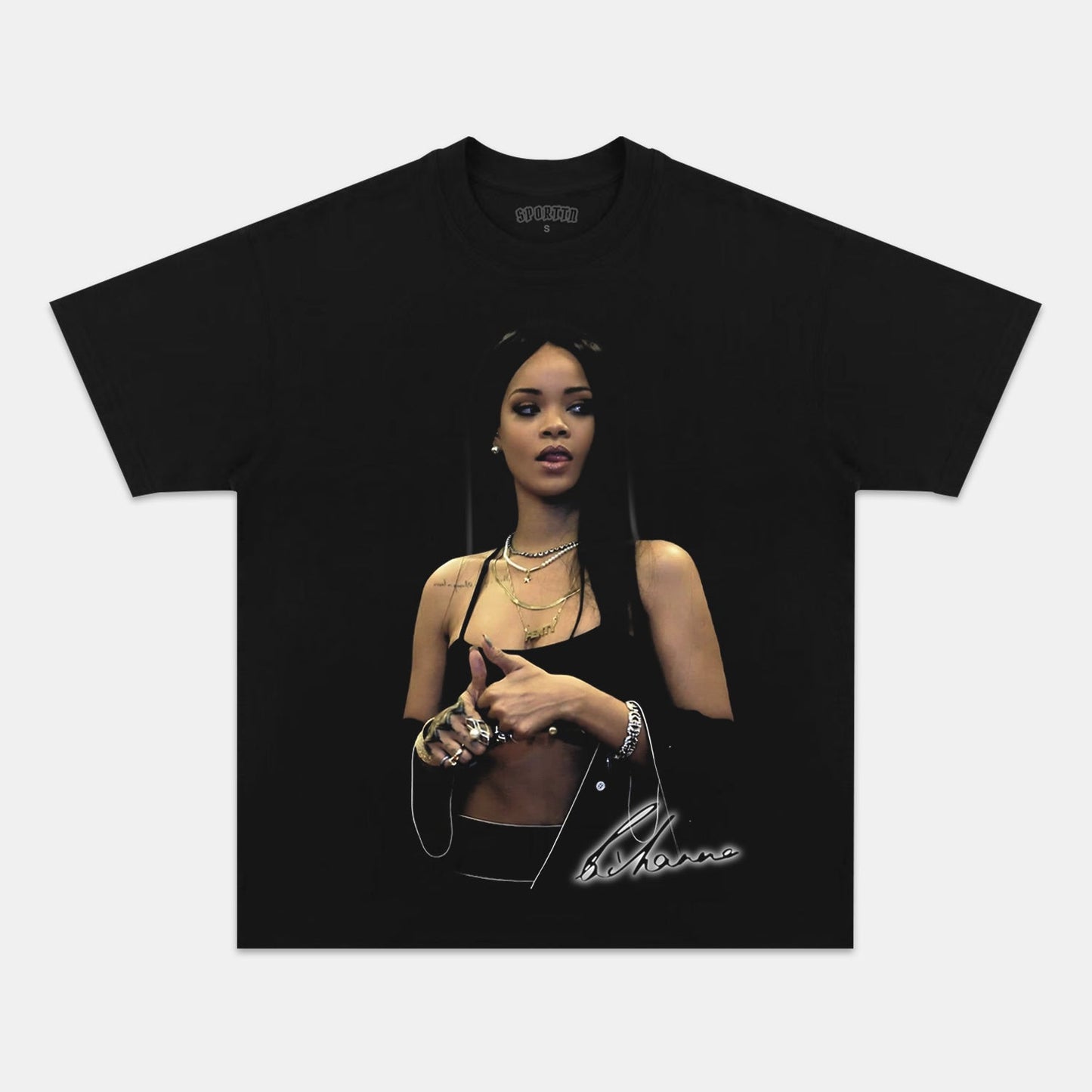 RIHANNA TEE  V3