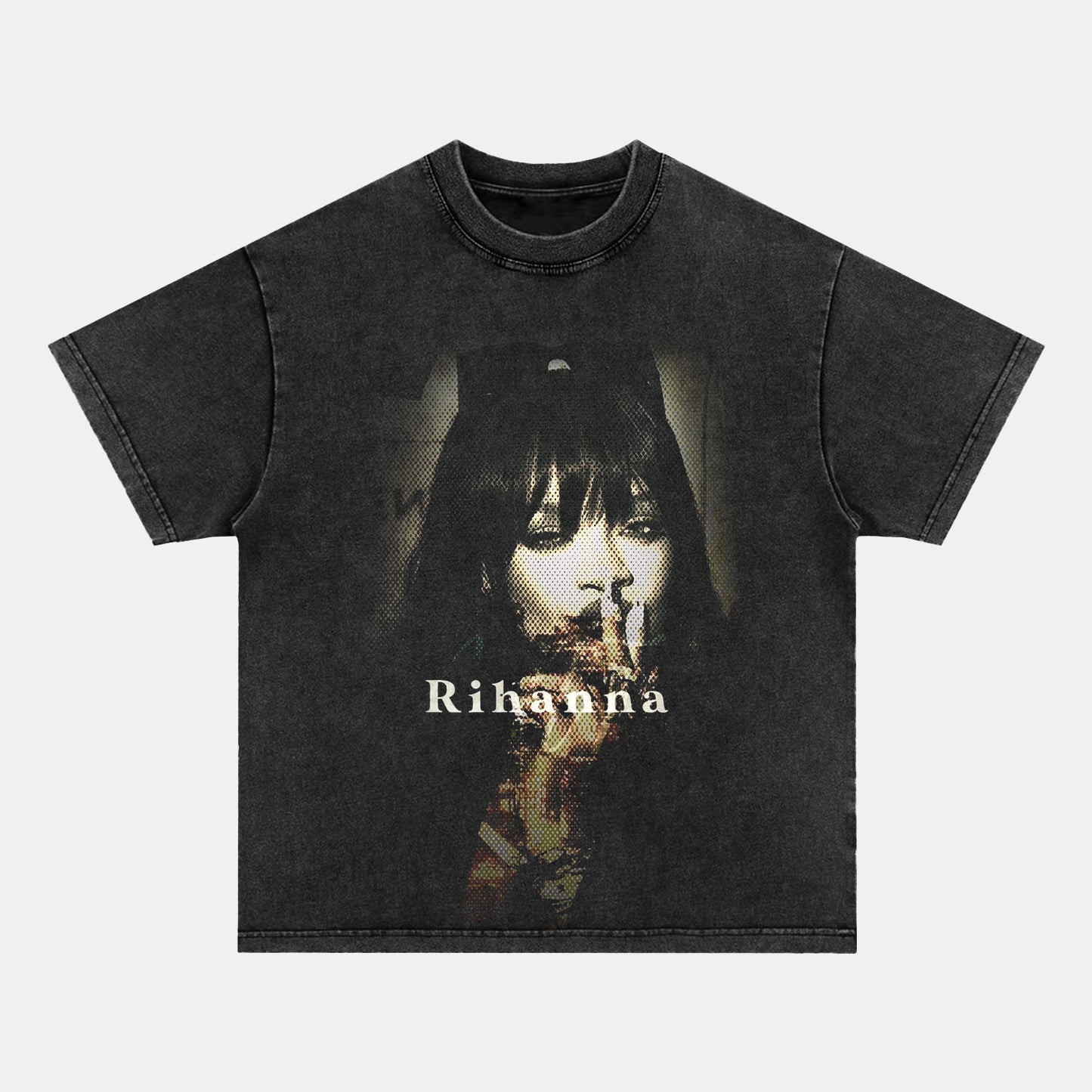 RIHANNA TEE1