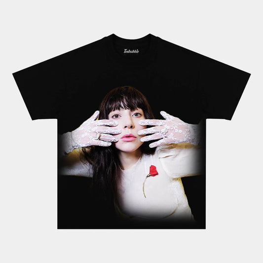 LADYGAGA  TEE4