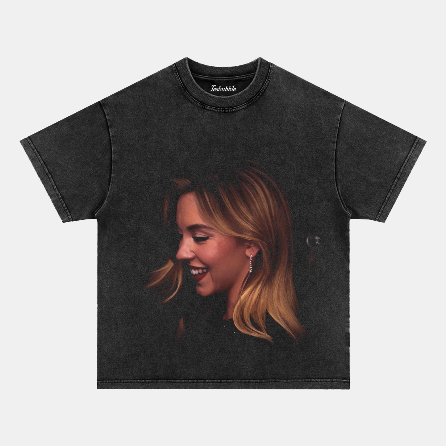 SYDNEY SWEENEY W24 TEE