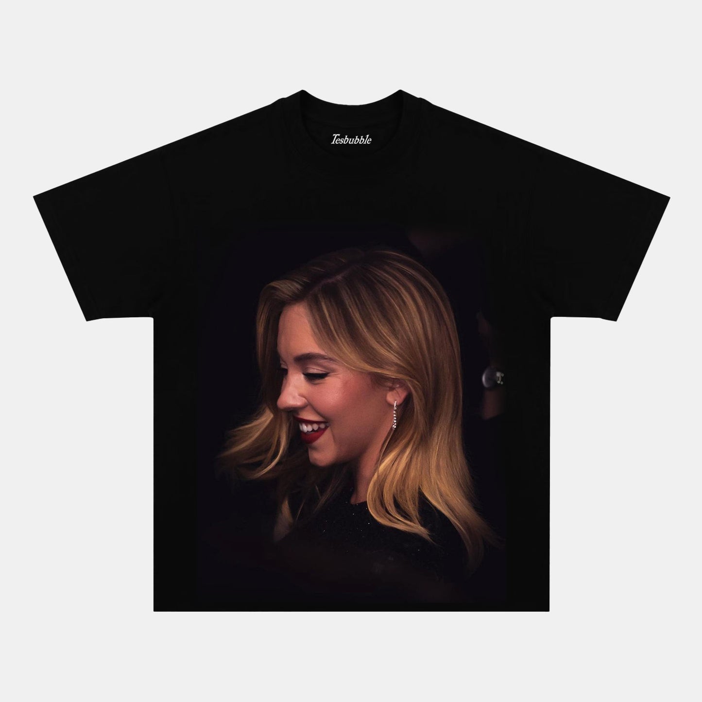 SYDNEY SWEENEY W24 TEE