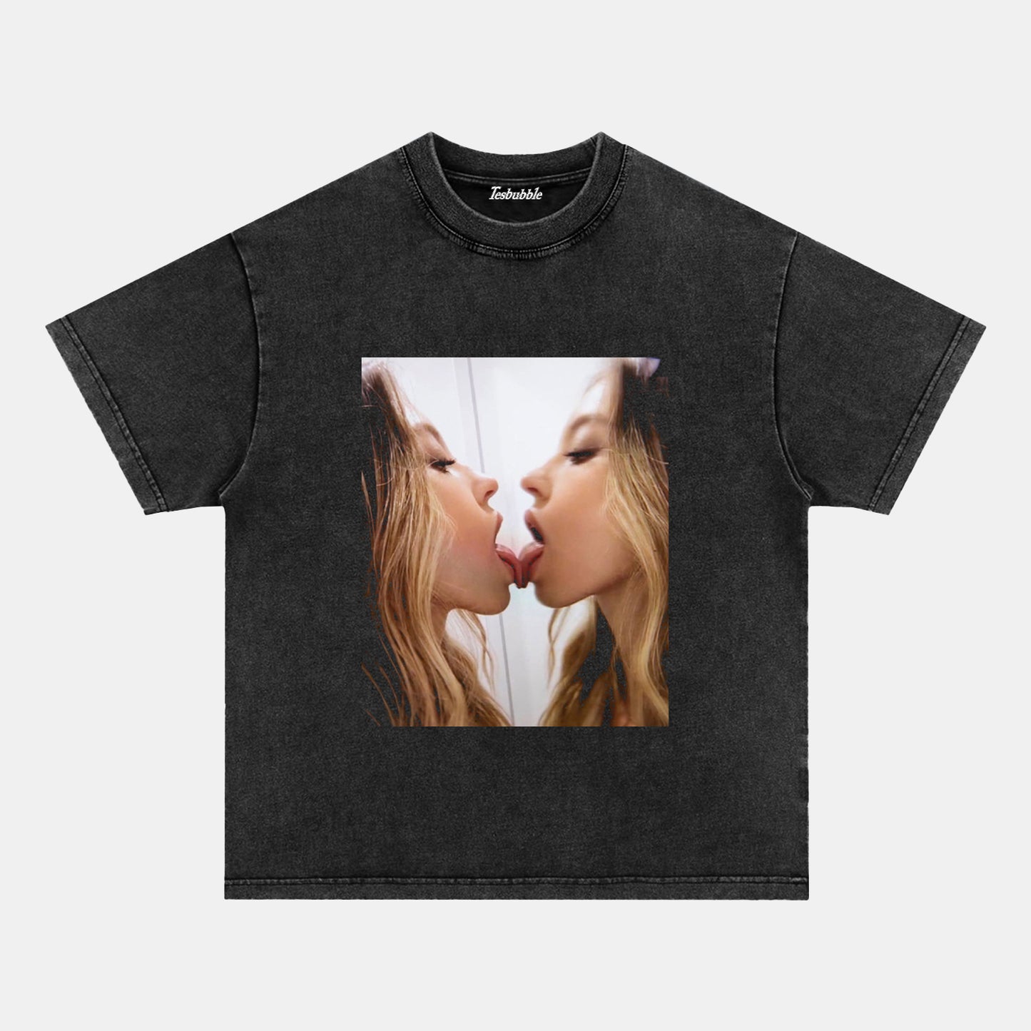 SYDNEY SWEENEY W13 TEE