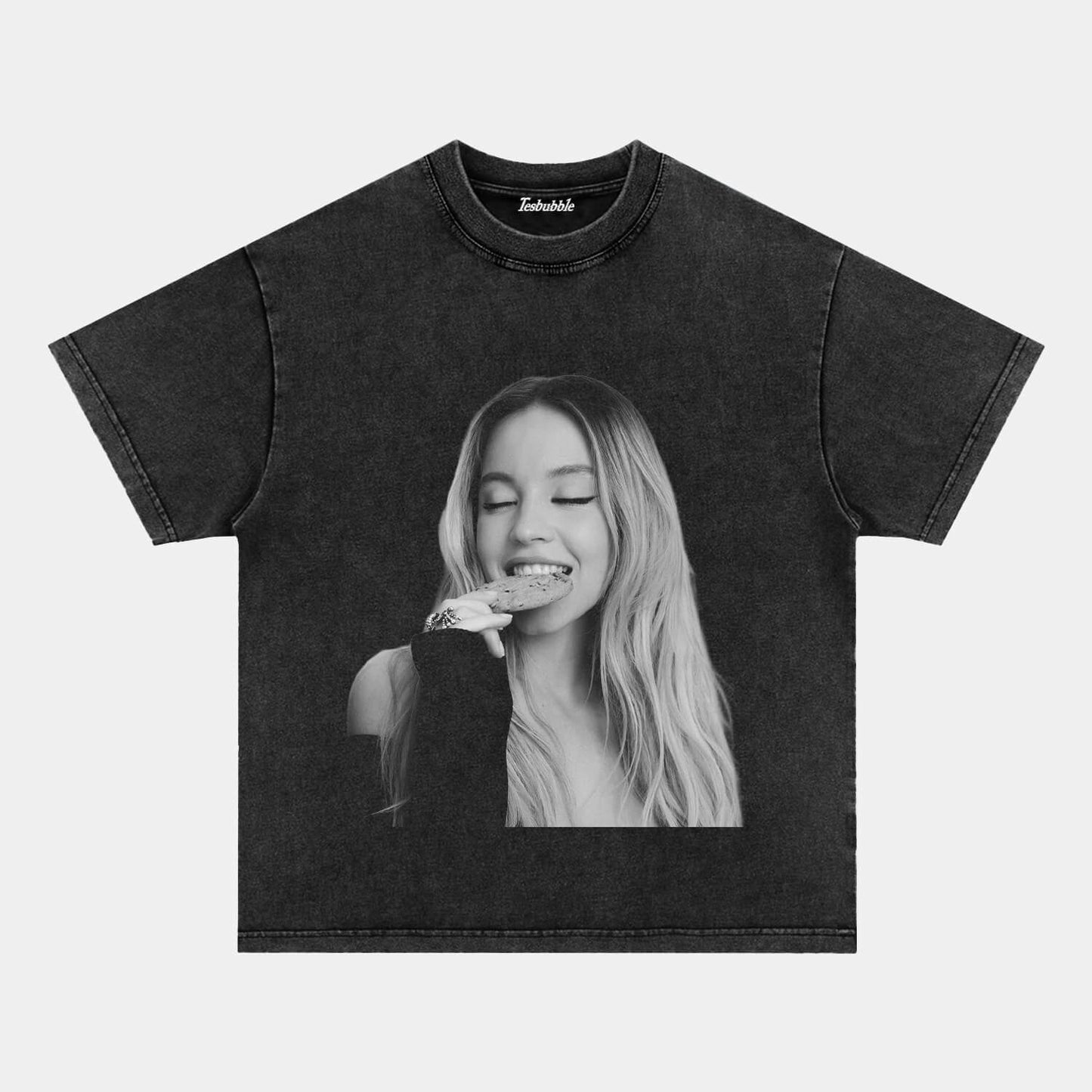 SYDNEY SWEENEY W17 TEE