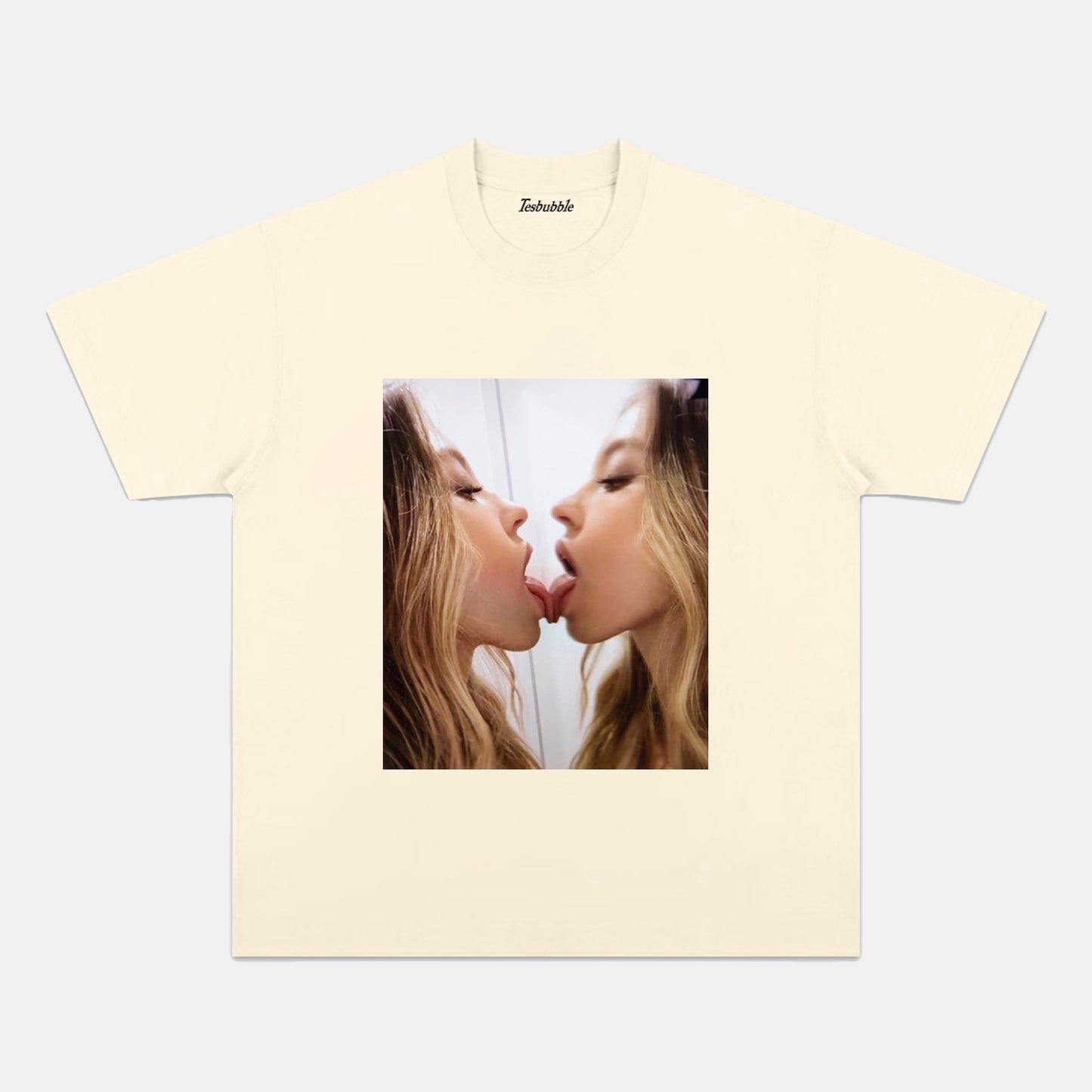 SYDNEY SWEENEY W13 TEE